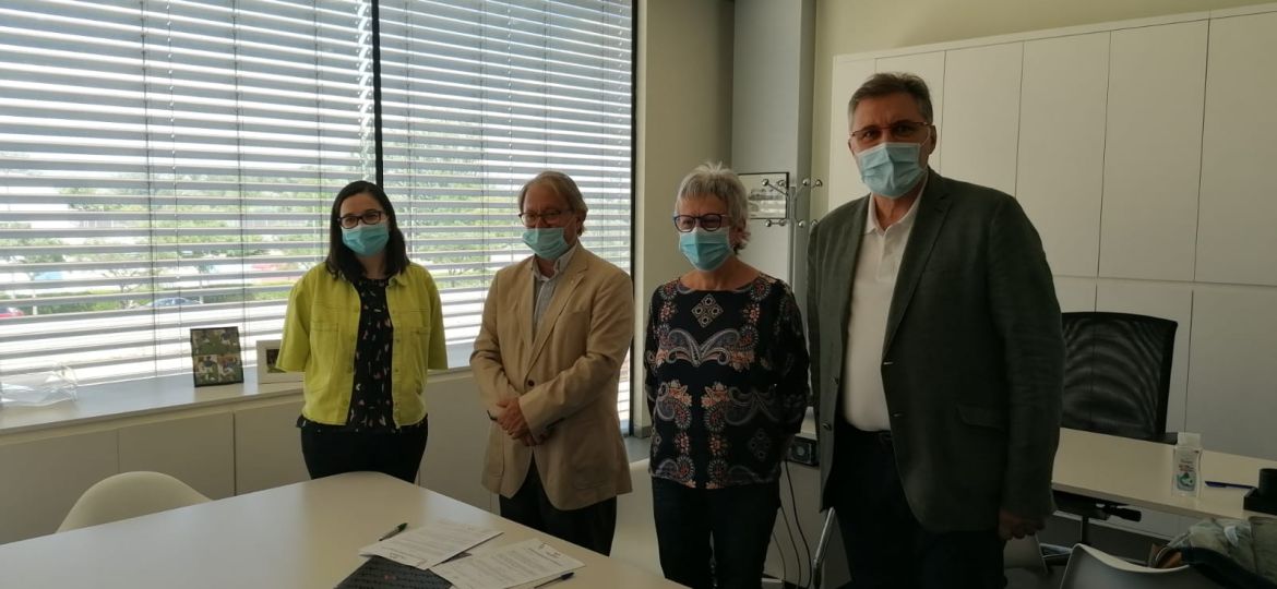firma-contracte-llotja-ugtlleida