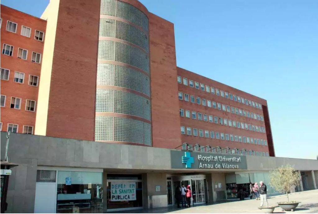 Denuncien que el pàrquing de l'Hospital Arnau de Vilanova incrementarà de forma abusiva les tarifes a partir del gener