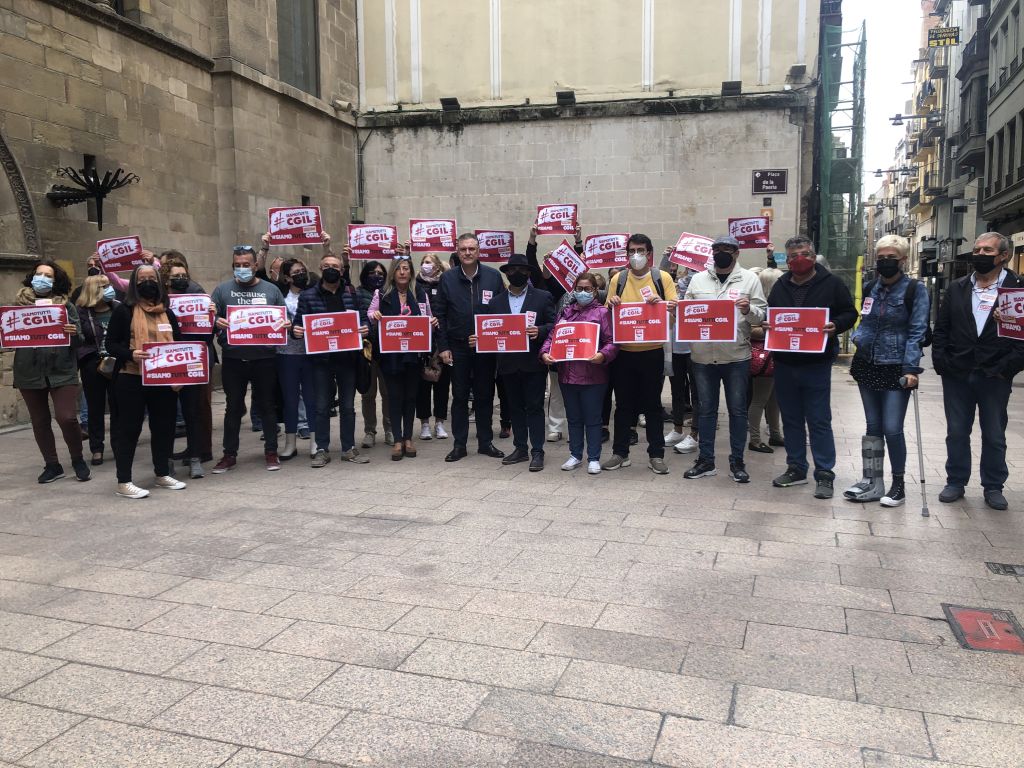 Concentració a Lleida en contra de l’atac feixista a la seu del sindicat italià CGIL