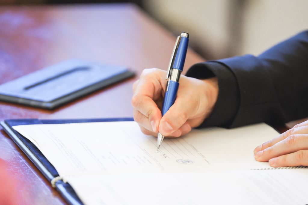 Signat el nou conveni del transport de mercaderies de Lleida amb millores salarials i socials